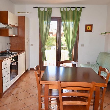 Iss Travel, Ambra Apartments - 800 M From La Cinta Beach San Teodoro  Buitenkant foto